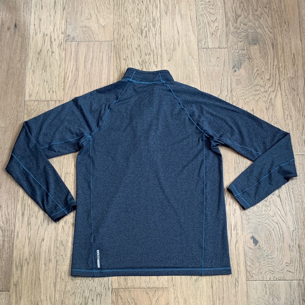 L.L. Bean Men’s Slightly Fitted Quick Dry Trail Tee 1/4 Zip Pullover Size Small - Picture 5 of 12